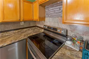 2523 Bradford Square NE, Atlanta, GA 30345 - Photo 11