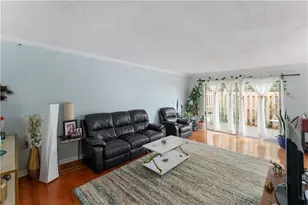 2523 Bradford Square NE, Atlanta, GA 30345 - Photo 5