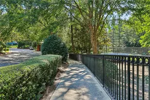 1424 Westchester Ridge NE, Atlanta, GA 30329 - Photo 53