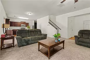 1431 Turning Leaf Ln, Pendergrass, GA 30567 - Photo 5