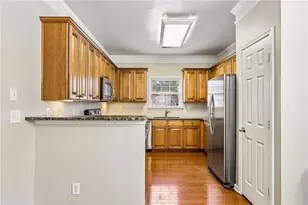 606 Lofty Ln SW, Atlanta, GA 30331 - Photo 21