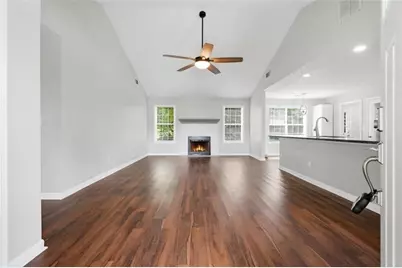 1105 Poplar Lane, Loganville, GA 30052 - Photo 5