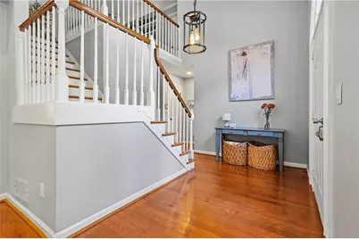 1095 Dunbarton Trace, Atlanta, GA 30319 - Photo 19