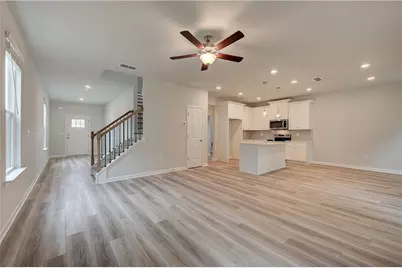 330 Bedford Trace, Conyers, GA 30094 - Photo 5