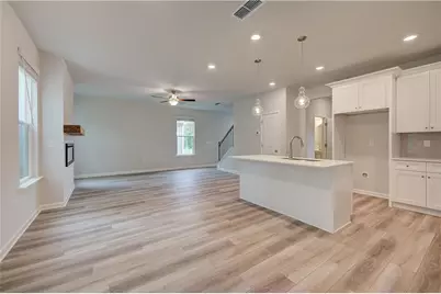 330 Bedford Trace, Conyers, GA 30094 - Photo 11