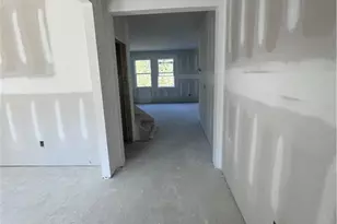 2731 Riverpine Trl, Atlanta, GA 30331 - Photo 3