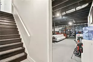 831 Montego Way SW, Lilburn, GA 30047 - Photo 39