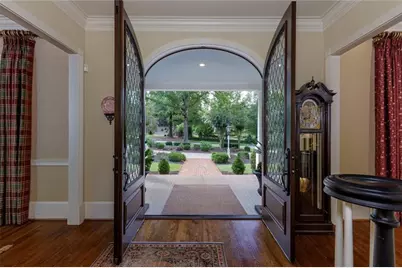 575 Old Cobblestone Drive, Atlanta, GA 30350 - Photo 9