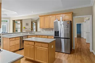 5464 Woodrun Ct, Braselton, GA 30517 - Photo 9