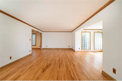 3267 Ivanhoe Drive, Atlanta, GA 30327 - Photo 9