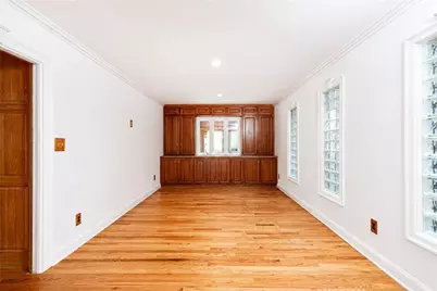 3267 Ivanhoe Drive, Atlanta, GA 30327 - Photo 19