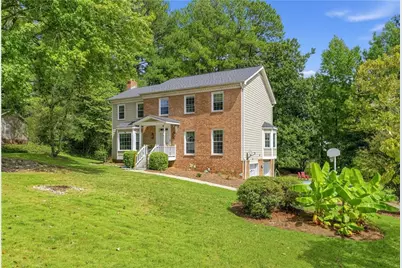 3012 Overwood Lane SW, Snellville, GA 30078 - Photo 3