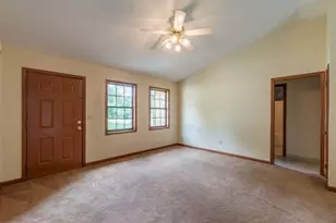 4174 Warren Rd, Flowery Branch, GA 30542 - Photo 19
