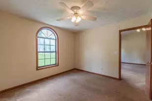 4174 Warren Rd, Flowery Branch, GA 30542 - Photo 35