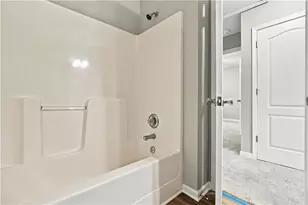 121 Cypress Ct, Canton, GA 30115 - Photo 25
