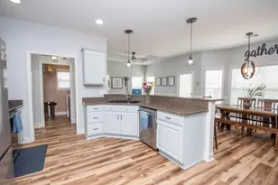128 Windsor Ct, Williamson, GA 30292 - Photo 5