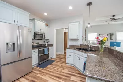 128 Windsor Court, Williamson, GA 30292 - Photo 9