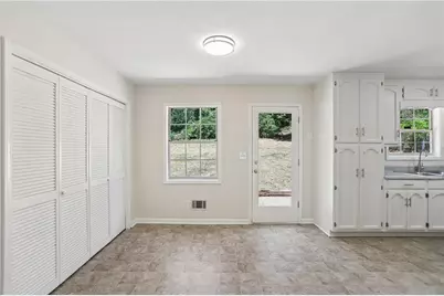 4051 Megan Road, Duluth, GA 30096 - Photo 9