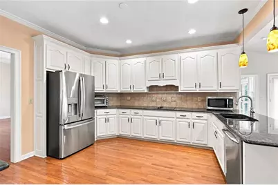3535 Claridge Drive NE, Marietta, GA 30066 - Photo 13