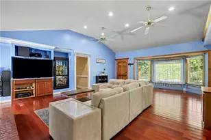 2246 Rhett Ct, Lawrenceville, GA 30044 - Photo 7