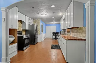 2246 Rhett Ct, Lawrenceville, GA 30044 - Photo 11