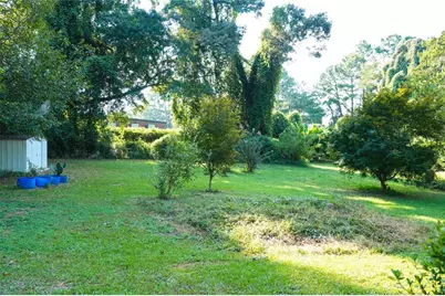 927 Rowland Street, Clarkston, GA 30021 - Photo 3