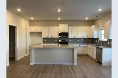 67 Briarwood Drive E, Dawsonville, GA 30534 - Photo 3