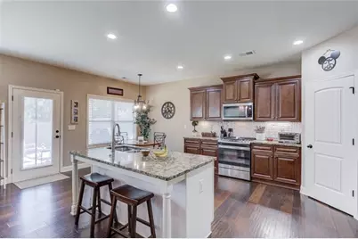 5601 Creek Dale, Buford, GA 30518 - Photo 9