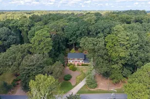 2206 Deer Ridge Dr, Smoke Rise, GA 30087 - Photo 3