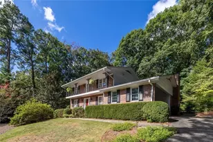 2206 Deer Ridge Dr, Smoke Rise, GA 30087 - Photo 53