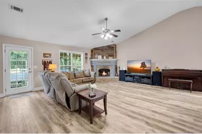 89 Katie Spring Lane, Jefferson, GA 30549 - Photo 15
