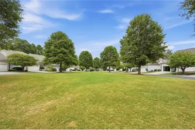 372 Suwanee Avenue, Suwanee, GA 30024 - Photo 45