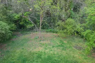 2019 Bramblewood Dr NE, Atlanta, GA 30329 - Photo 31
