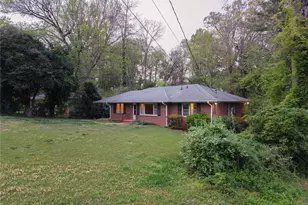 2019 Bramblewood Dr NE, Atlanta, GA 30329 - Photo 3