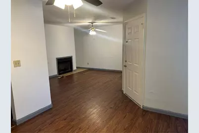 526 Windchase Lane, Stone Mountain, GA 30083 - Photo 3