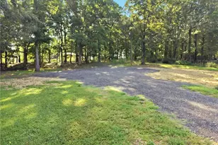 200 Eleanor Dr, Covington, GA 30016 - Photo 9