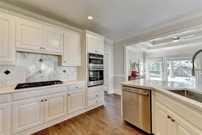 8015 St Marlo Country Club Parkway, Duluth, GA 30097 - Photo 23