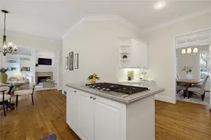 4440 Highgrove Pointe, Sandy Springs, GA 30319 - Photo 9