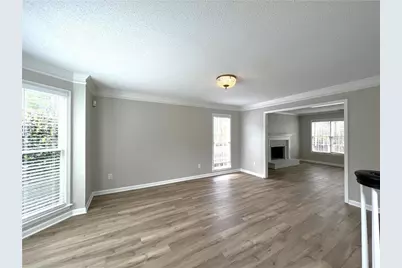 12560 Crabapple Chase Drive, Alpharetta, GA 30004 - Photo 5