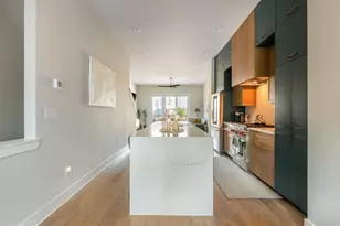 699 Vidalia Ln NW, Atlanta, GA 30318 - Photo 5
