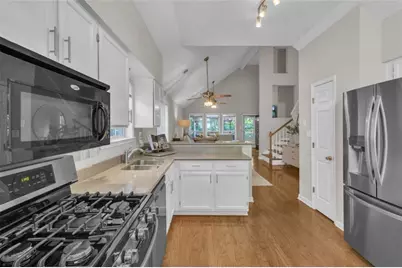 8910 S Somerset Lane, Alpharetta, GA 30004 - Photo 17