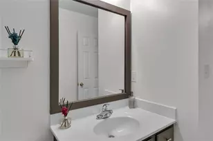 8910 S Somerset Ln, Alpharetta, GA 30004 - Photo 33
