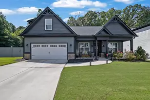 2731 Villa Irwin Chase SW, Marietta, GA 30064 - Photo 1