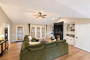 3731 Spring Leaf Ln, Acworth, GA 30101 - Photo 5
