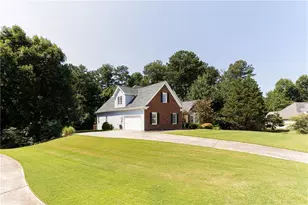 4530 Bogan Gates Dr, Buford, GA 30519 - Photo 5