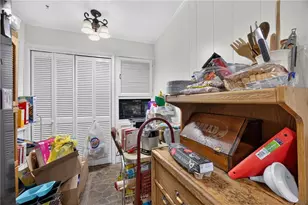 4690 Janice Dr, College Park, GA 30337 - Photo 17
