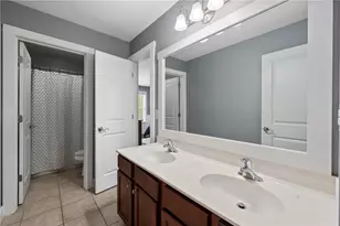 2084 Hatteras Way NW, Atlanta, GA 30318 - Photo 37