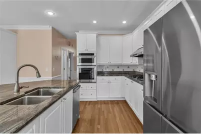 915 Chipley Court, Marietta, GA 30062 - Photo 5