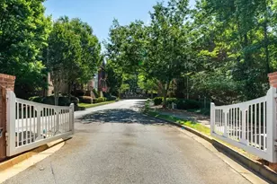1607 Waters Edge Trail, Roswell, GA 30075 - Photo 3