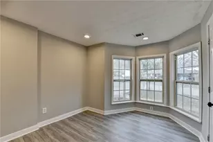 574 Glendale Rd, Scottdale, GA 30079 - Photo 15
